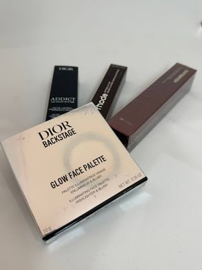 Подарунковий набір косметики Dior та Rhode з палеткою Glow, бальзамом Lip Glow Butter і пензлем Hourglass