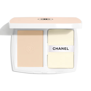 Chanel Le Blanc Compact SPF 25/PA+++ - Тональное средство с эффектом хайлайтера (BD01), 12г